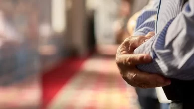 Namazda Yönümüzü Değiştirirsek Abdestimiz De Bozulmuş Olur Mu?